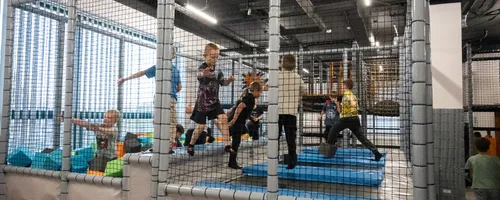 GLOBAL KIDS CENTER – sala zabaw i urodziny dla dzieci Sieradz