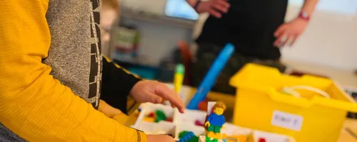 Centrum Edukacji Technicznej i Zabaw ROBOproject - zajęcia dla dzieci - Robotyka i Programowanie - Urodziny - Półkolonie