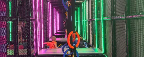 FunPark Neonowa Sala Zabaw
