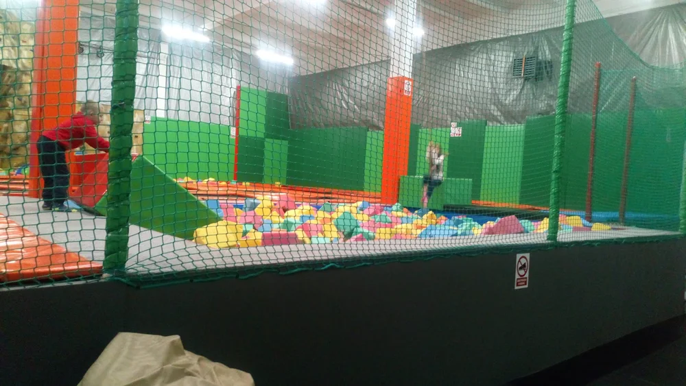 Photo of High Jump - Park Trampolin
