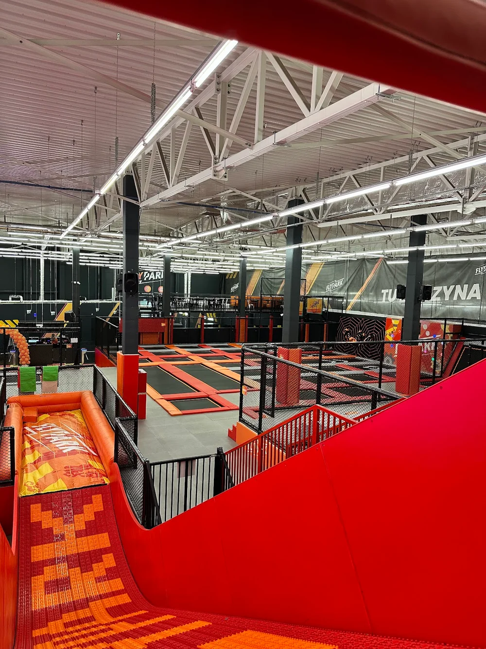 FlyPark Radomsko - zdjęcie sali zabaw 2