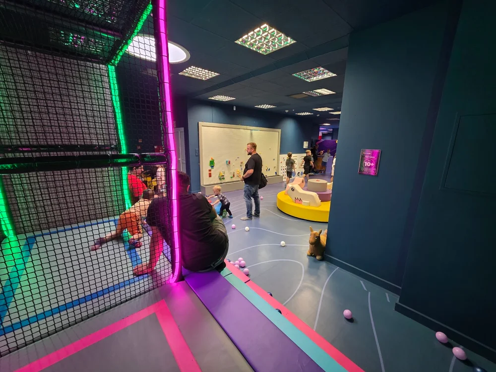FunPark Neonowa Sala Zabaw - zdjęcie sali zabaw 5