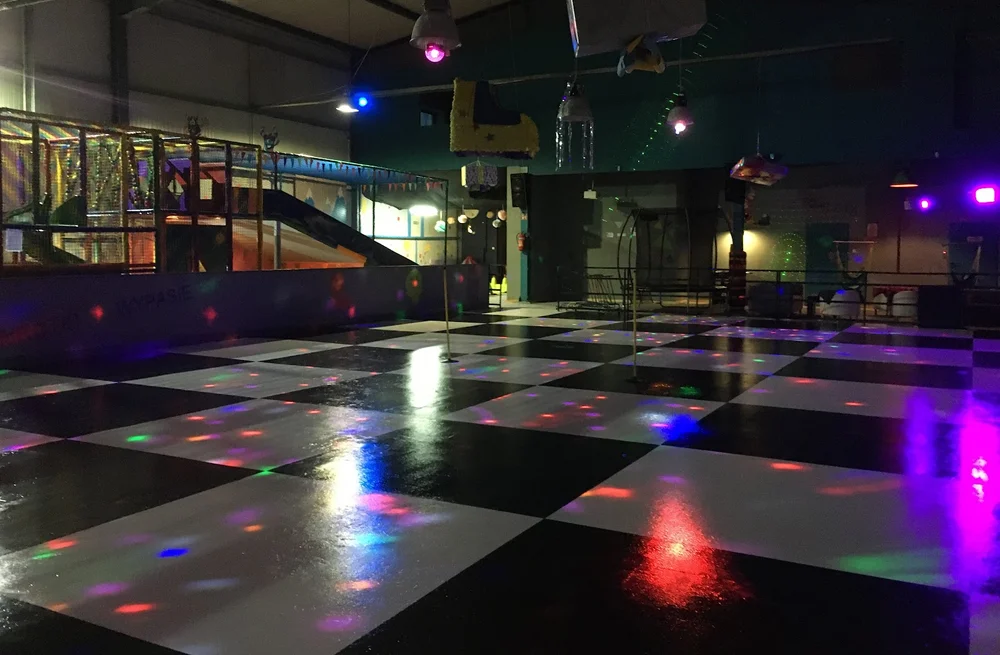Misiek Park - Mielecki Park Rozrywki - Wrotkarnia Sala Zabaw - zdjęcie sali zabaw 2