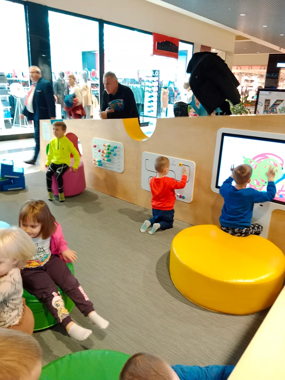Fantazja Playroom - zdjęcie sali zabaw 4