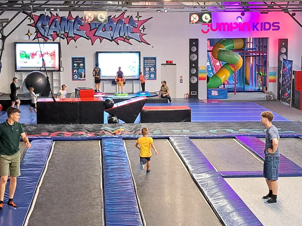 Jumpin Place Park Trampolin