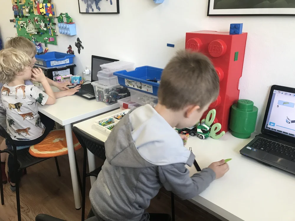 Photo of Pracownia robotyki LEGO - Mali Konstruktorzy