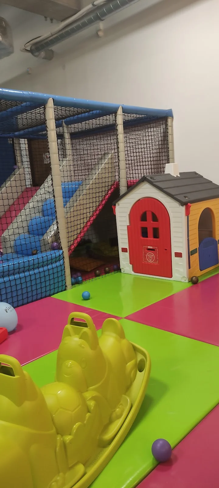 Photo of Sala Zabaw Piccolo Legionowo - imprezy urodzinowe, półkolonie, warsztaty dla dzieci