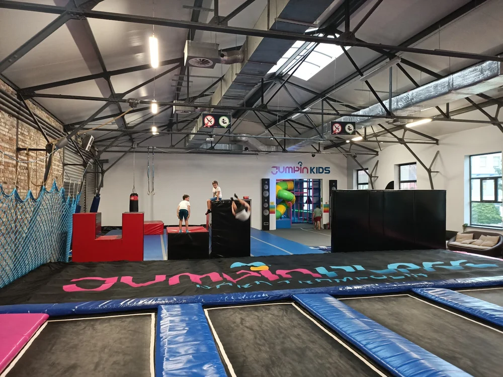 Jumpin Place Park Trampolin - zdjęcie sali zabaw 2