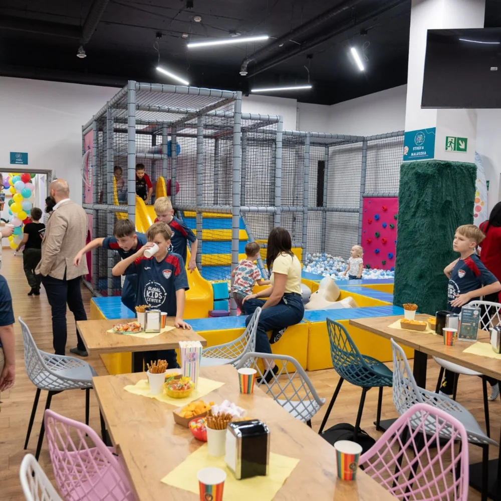 GLOBAL KIDS CENTER – sala zabaw i urodziny dla dzieci Sieradz - zdjęcie sali zabaw 3