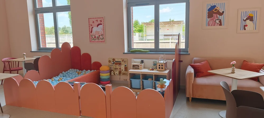 Stacja MiliMali sala zabaw i kawiarnia - zdjęcie sali zabaw 2