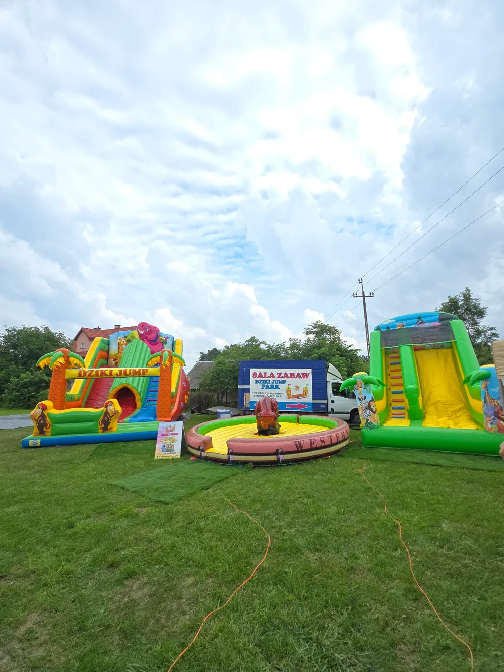 DZIKI JUMP PARK sala zabaw - zdjęcie sali zabaw 3