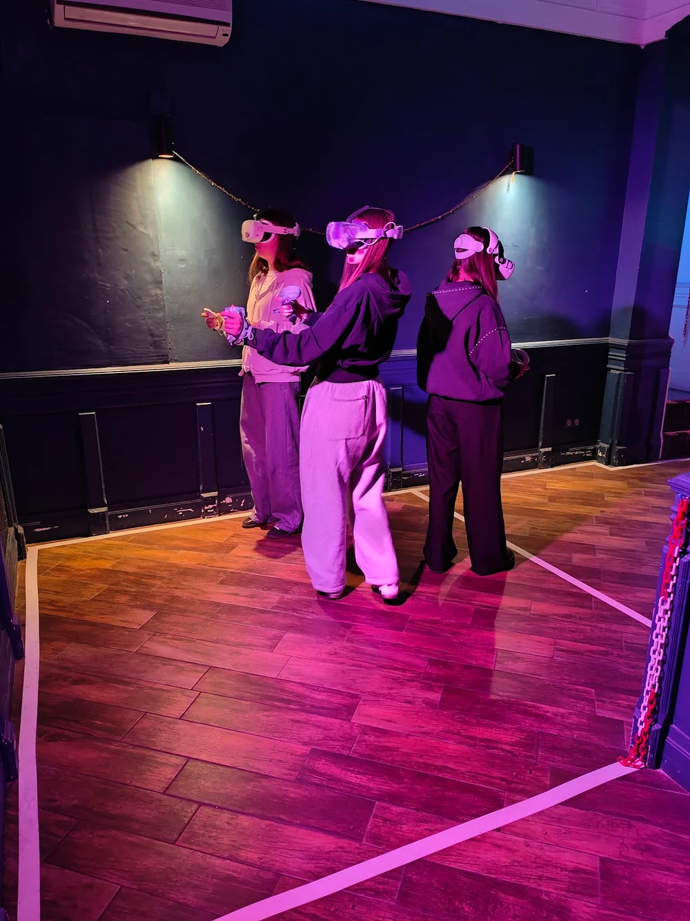 Gniazdo Żubra - Centrum Rozrywki VR / Escape Room VR - zdjęcie sali zabaw 3