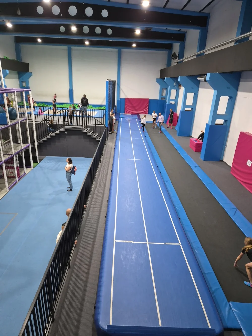JUMP MANIA Park Trampolin - zdjęcie sali zabaw 3