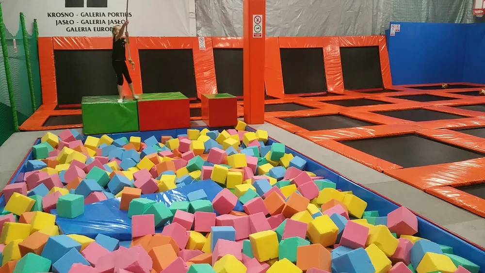 Photo of High Jump - Park Trampolin